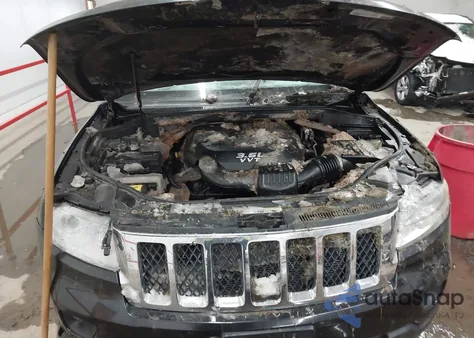 2012 Jeep Grand Cherokee Overland z USA, uszkodzony, nr VIN 1C4RJFCG9CC272436